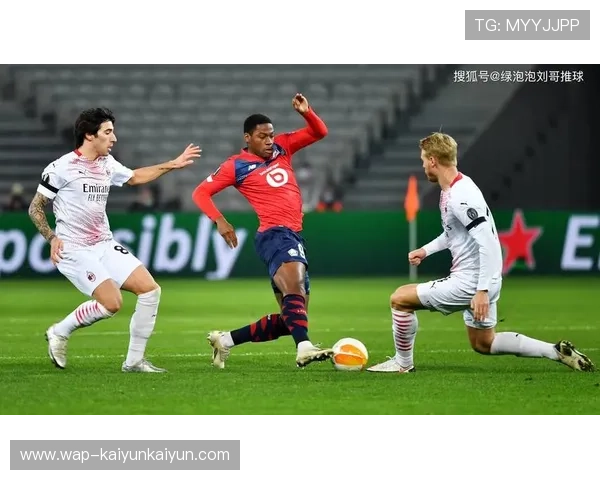 法甲自救模式引关注，意甲德甲或评估自主转播可行性。