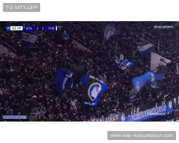 德凯特拉雷头球攻门瞬间，亚特兰大主场气势如虹